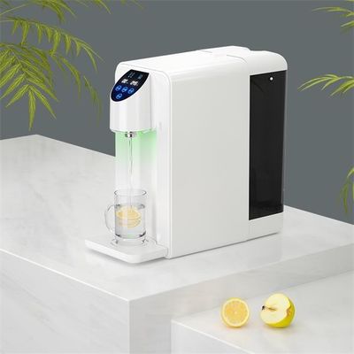 Cuisine instantanée de luxe de distributeur d'eau chaude de partie supérieure du comptoir 2200W avec le système de RO